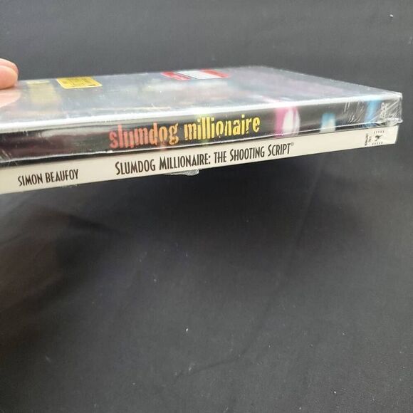 Slumdog Millionaire - Target Exclusive [DVD] - Picture 3 of 3